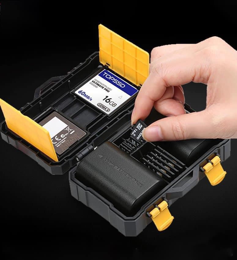 Hộp đựng đựng bảo vệ thẻ nhớ và pin máy ảnh FB