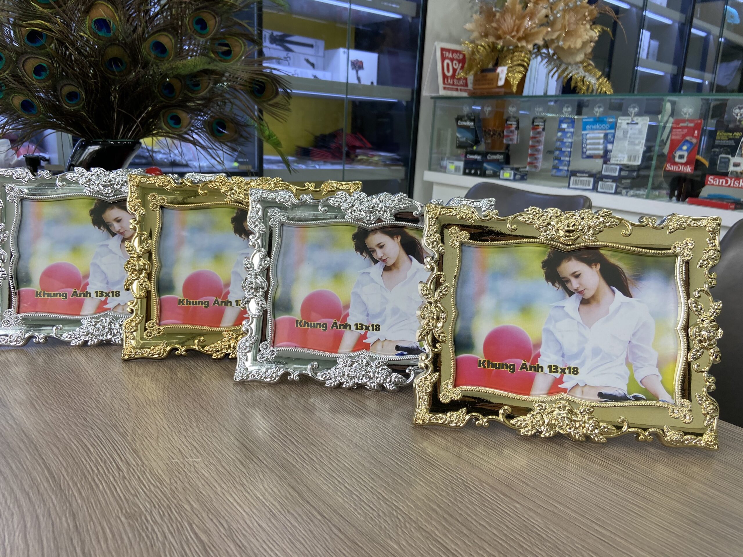 KHUNG ẢNH 13X18 XI