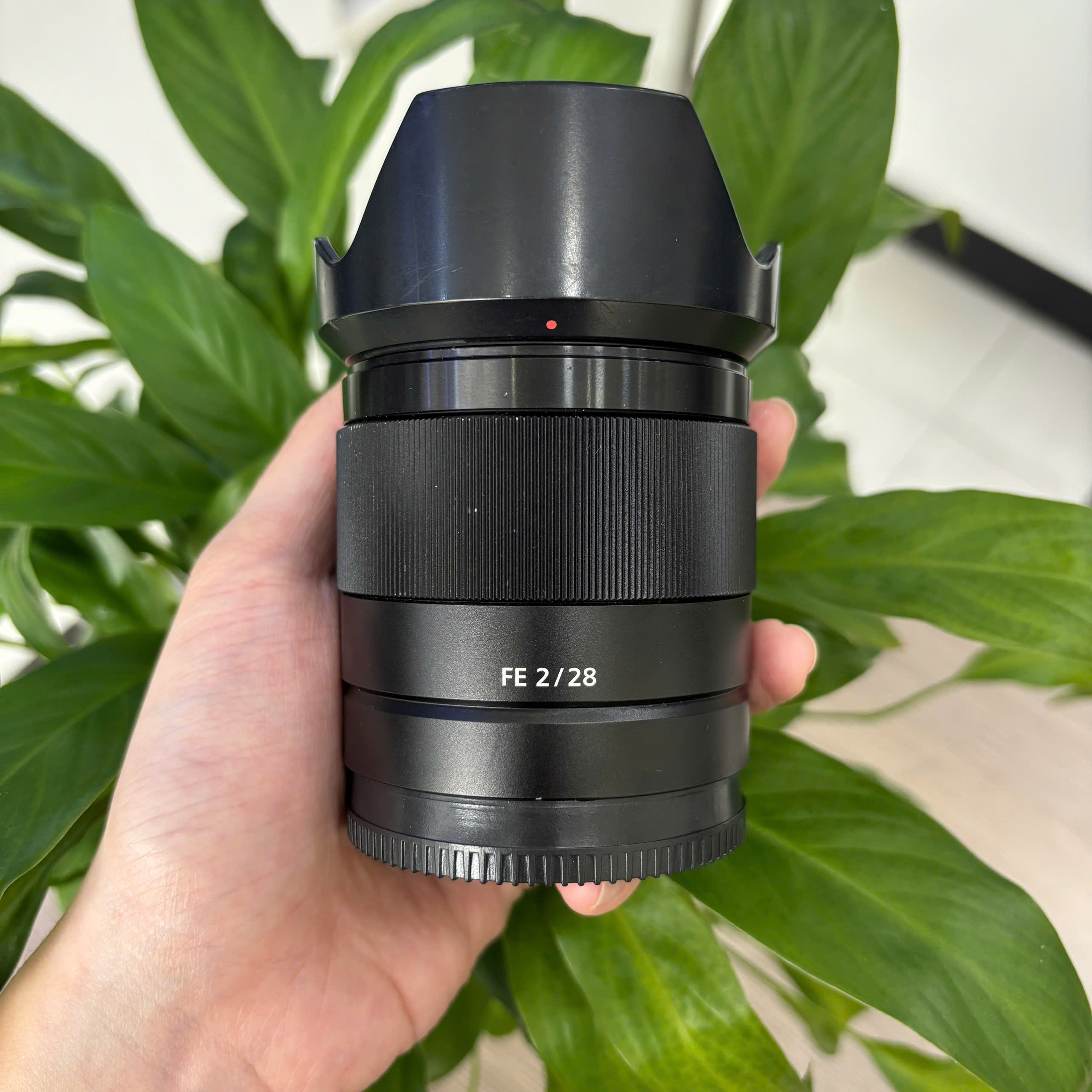 Lens Sony FE 28mm F2